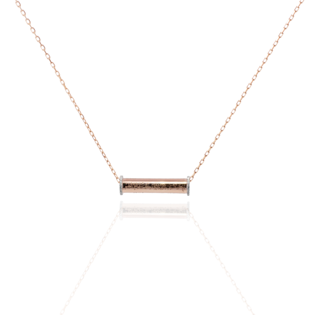 Zeeana Engraving Diamond Necklace