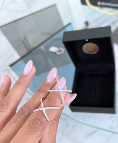 Timeless Essentials Cross Ring