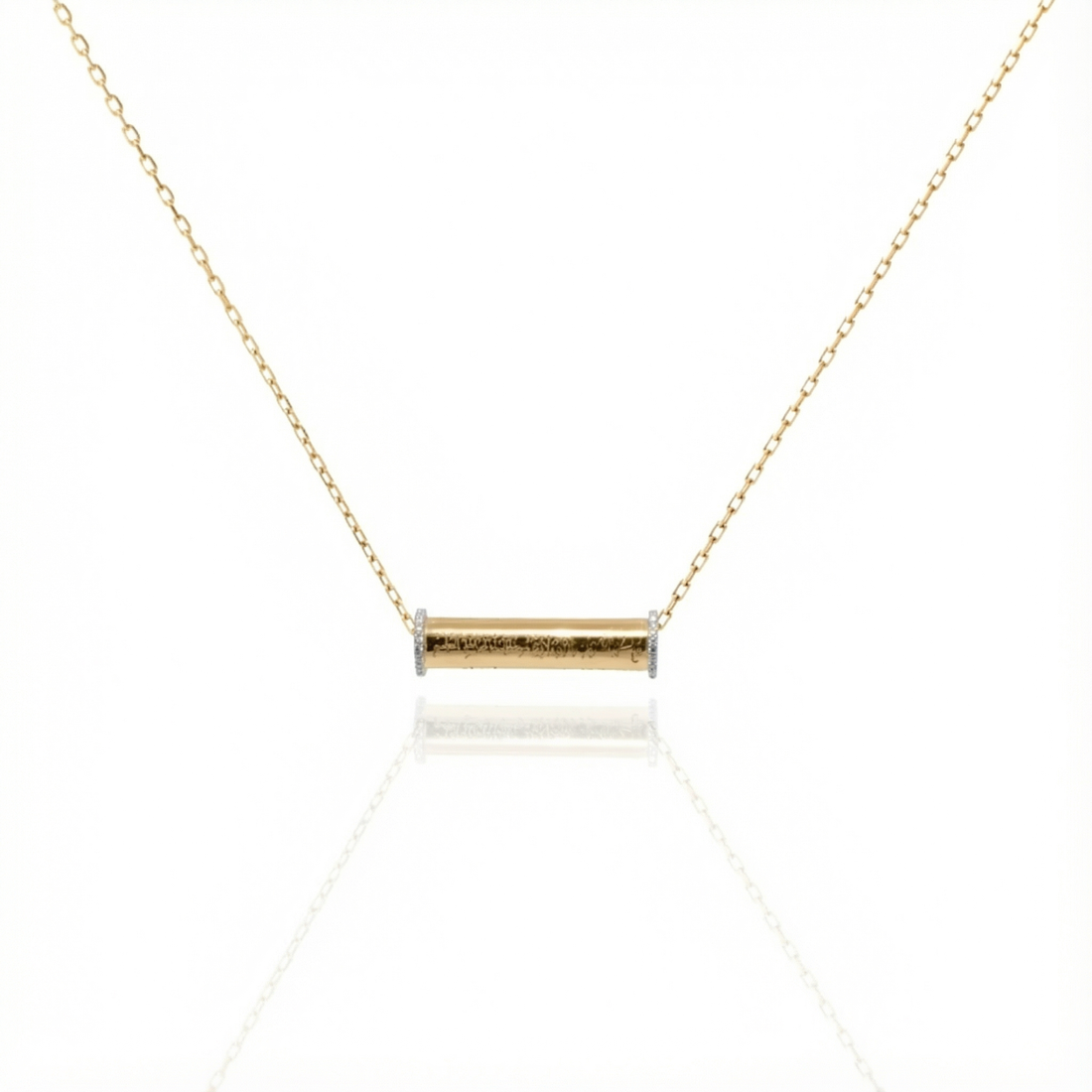 Zeeana Engraving Diamond Necklace