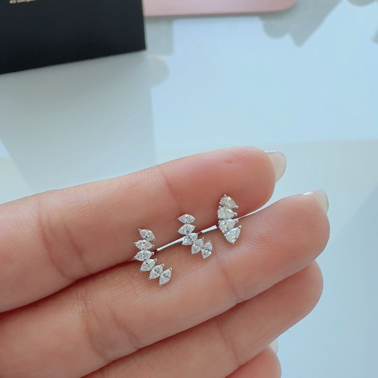 Timeless essentials Curve Earrings