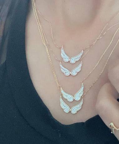 Timeless essentials Angel Wings Necklace