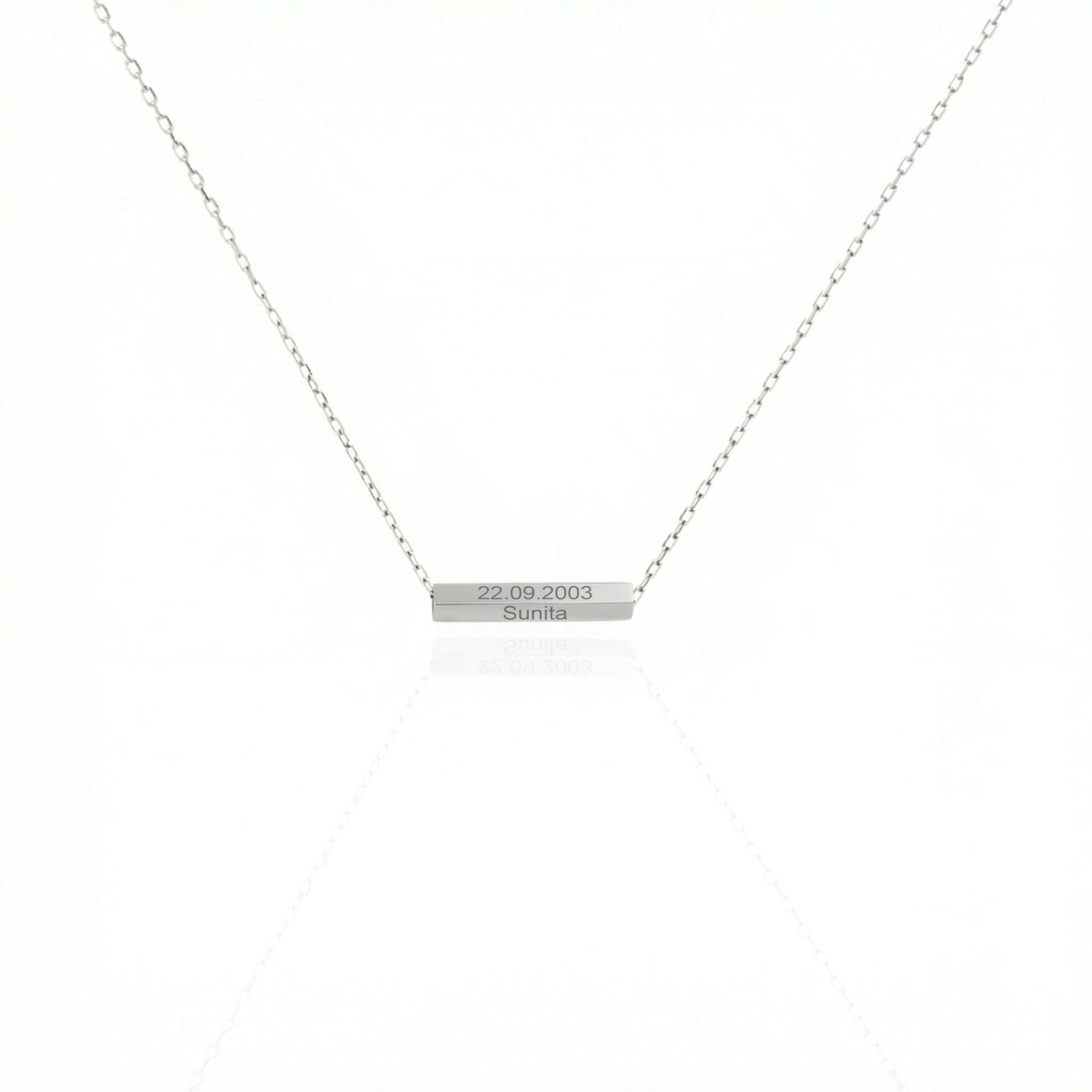 Zeeana Four Side Engraving 3D Bar Necklace