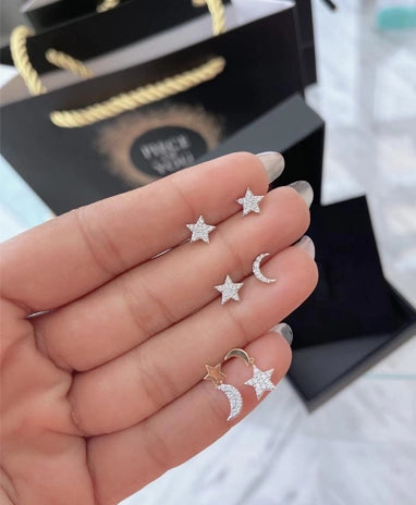 Timeless essentials Star and Moon Mini Dangling Earrings