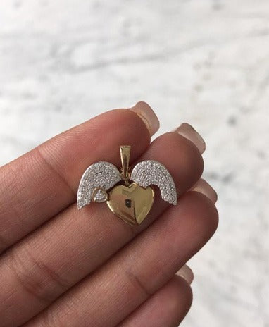 Luxury edit Openable Heart Necklace