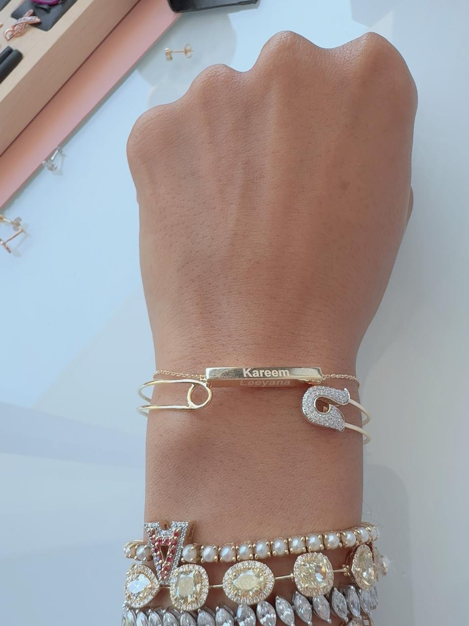 Zeeana 3D Bar Bracelet