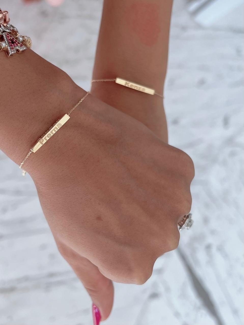 Zeeana 3D Bar Bracelet