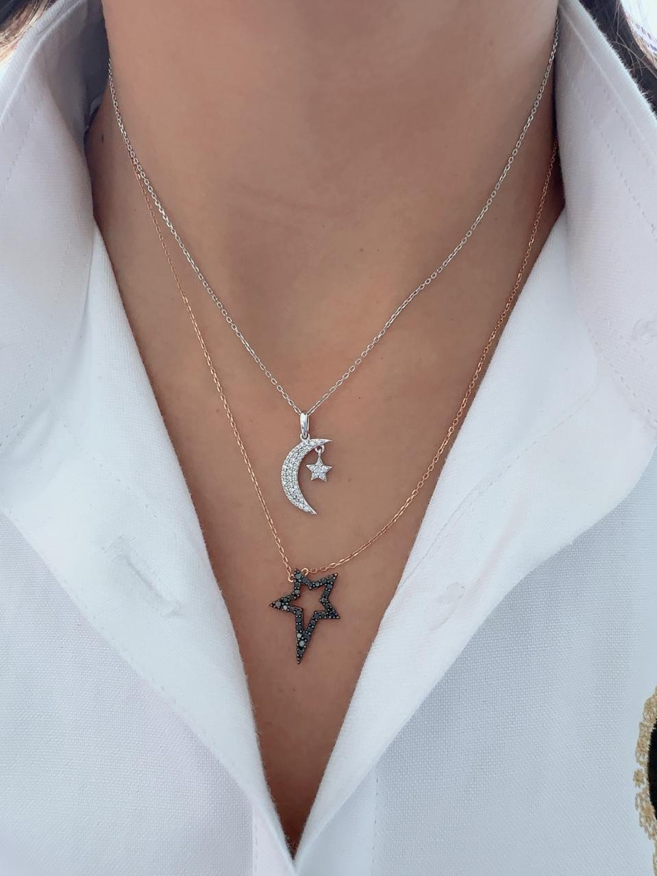 Timeless essentials Star and Moon Necklace
