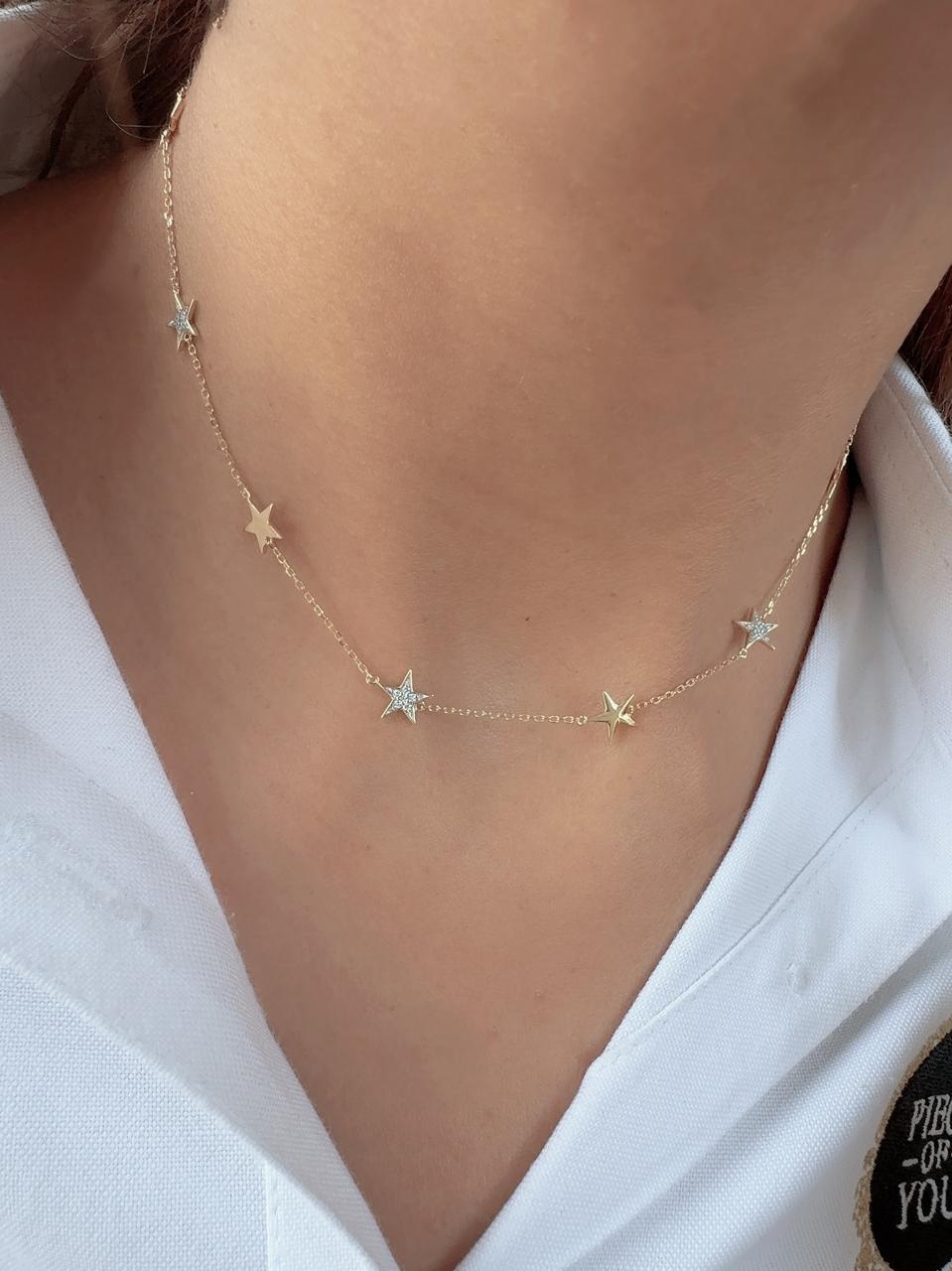 Timeless essentials Multi- Star Chain Necklace