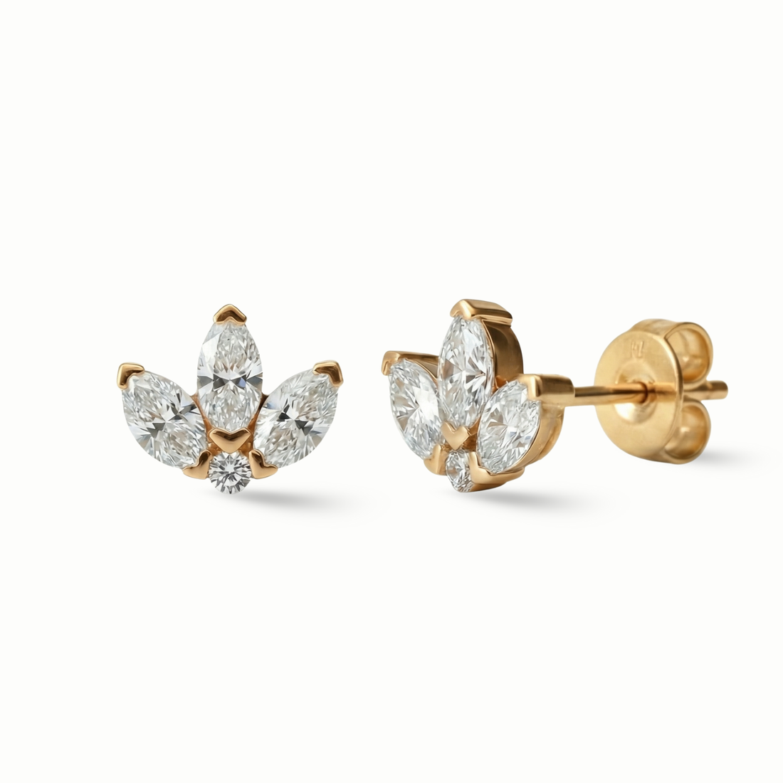 Timeless essentials Marquise Ear Studs