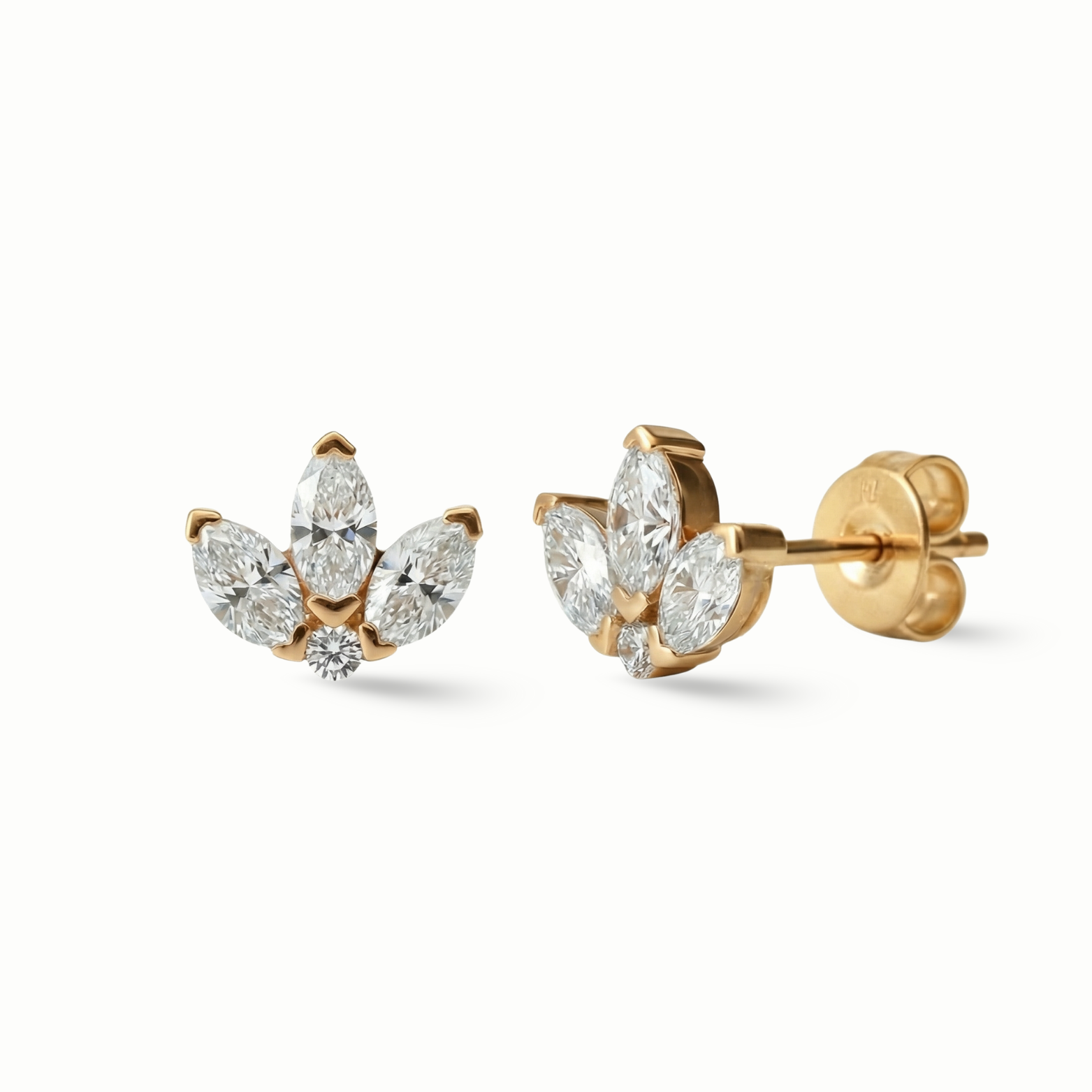 Timeless essentials Marquise Ear Studs