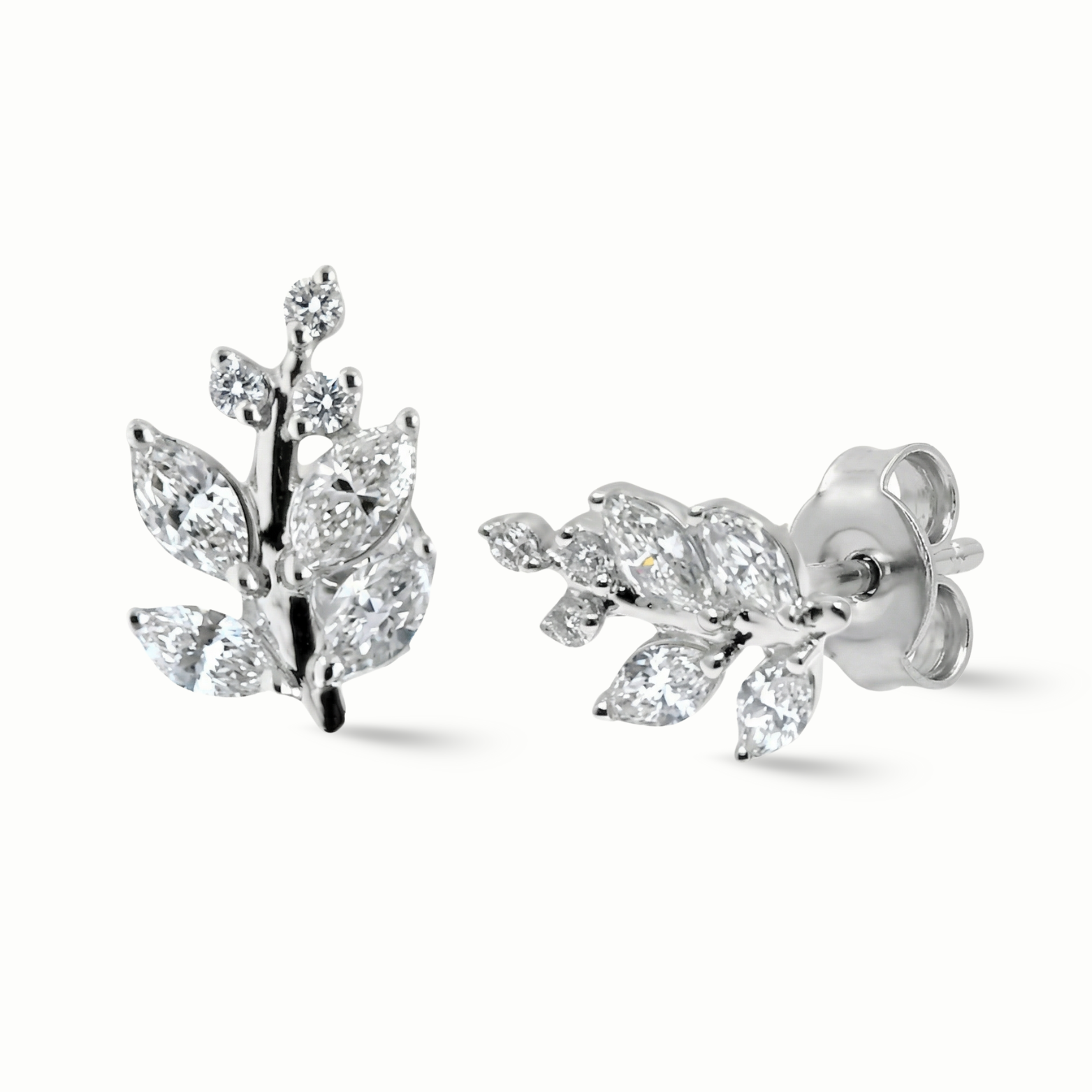 Timeless essentials Leaf Earring