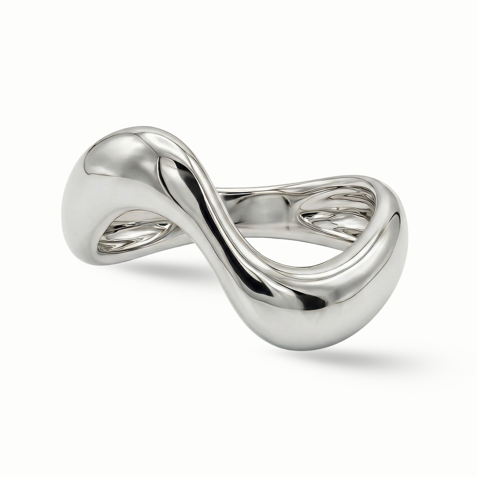 Luxury Edit Wave Ring