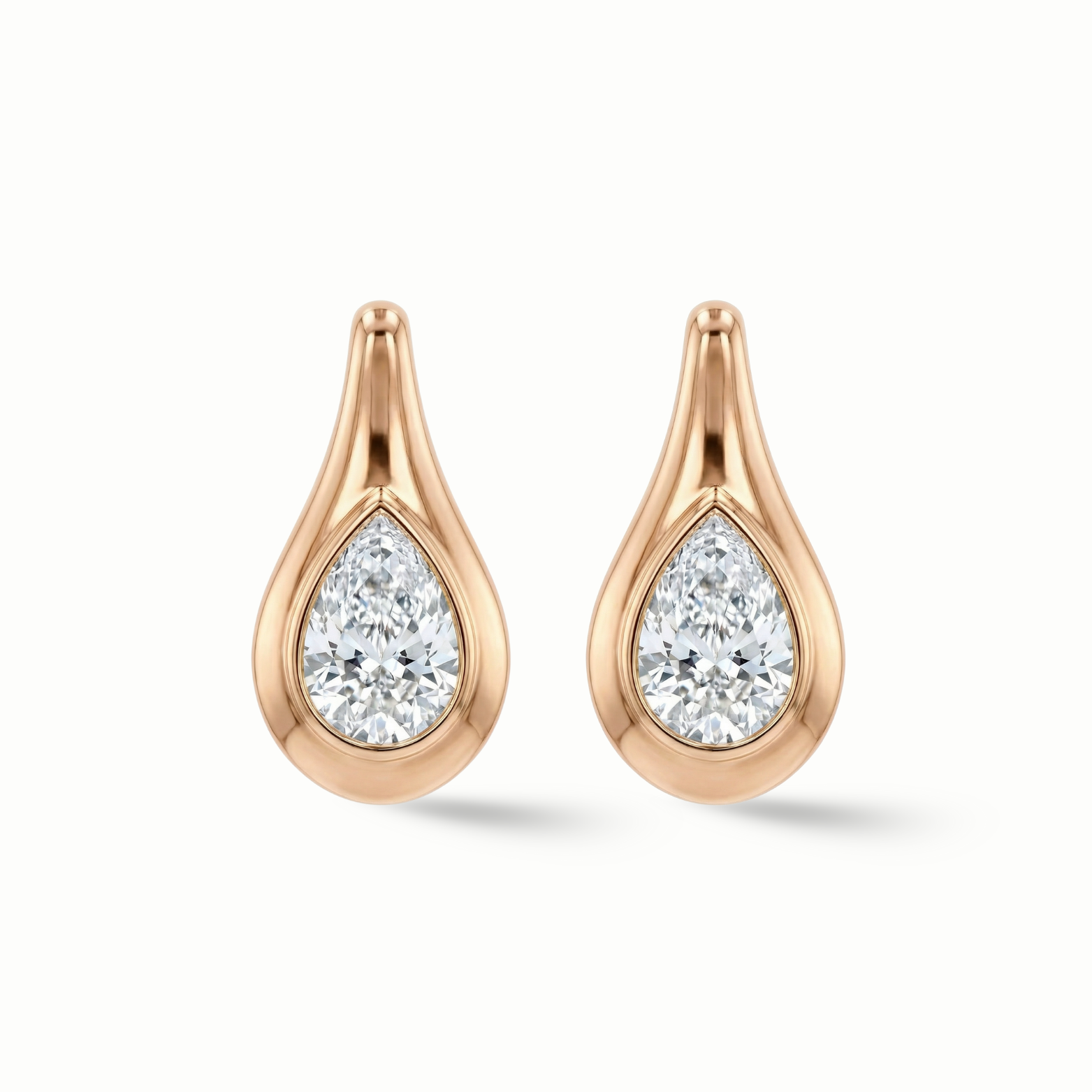 Amara Droplet Soliatire Huggies