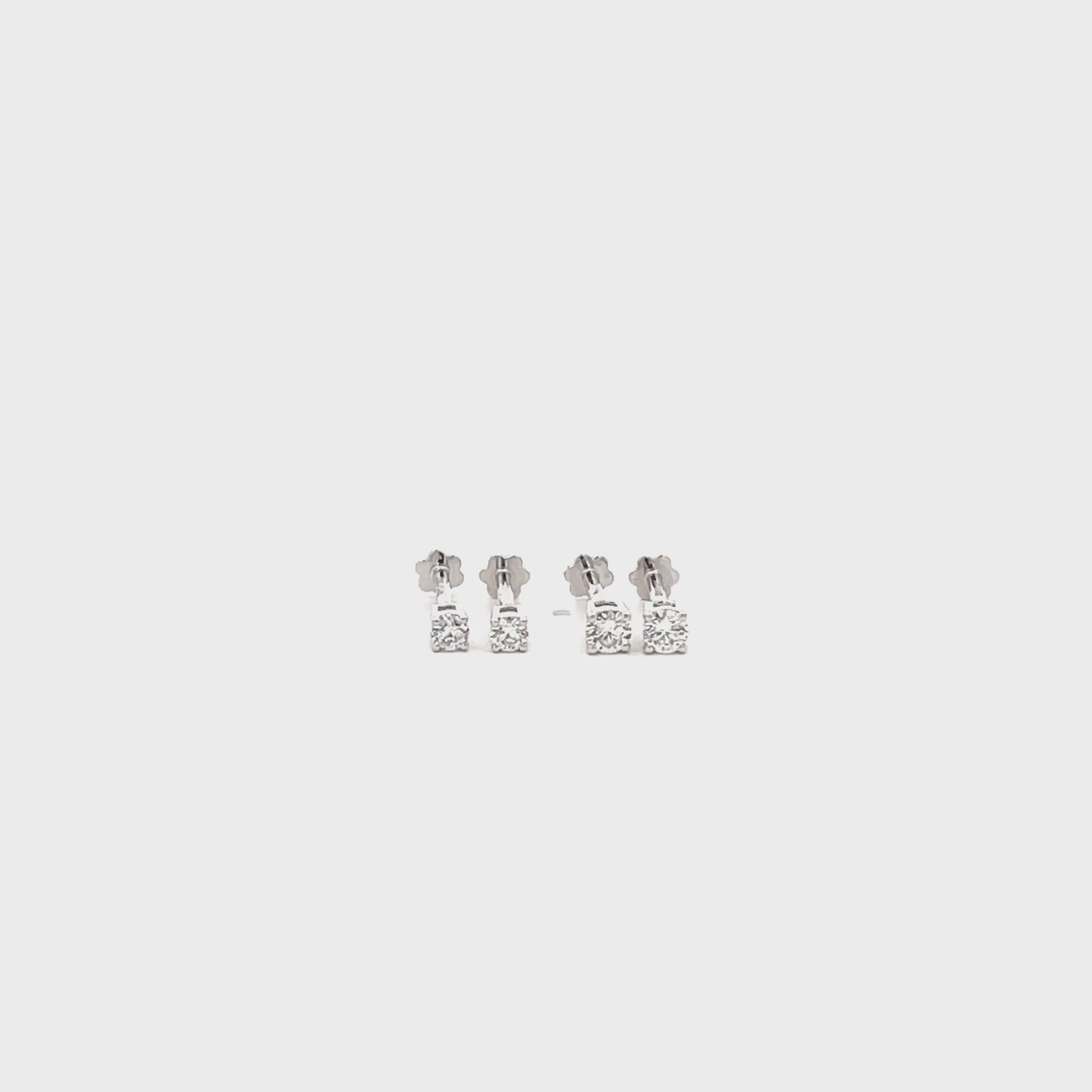 Timeless essentials Solitaire Earrings